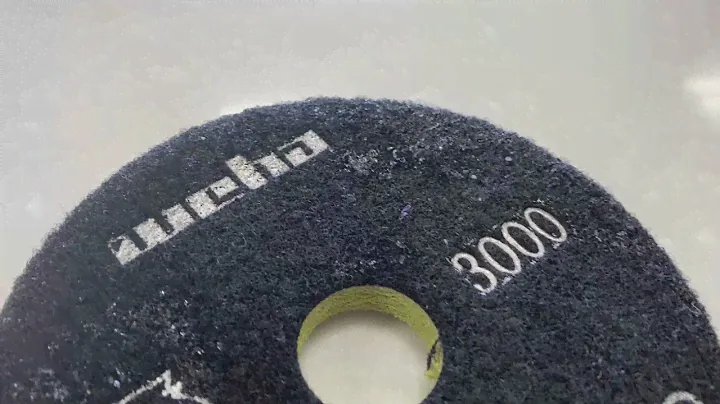 Weha Pig Planetary Polisher 350VS on White Quartz Part 2 Steps 1000-3000 Donkey Sponge Pads