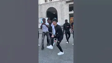 STURDY in piazza ❌🧢